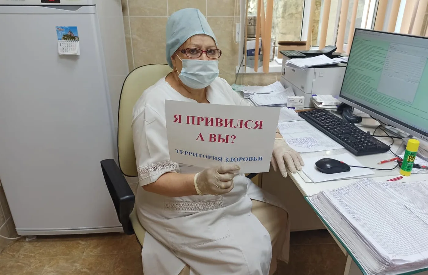 Медики Севастополя запустили флешмоб в поддержку вакцинации от коронавируса