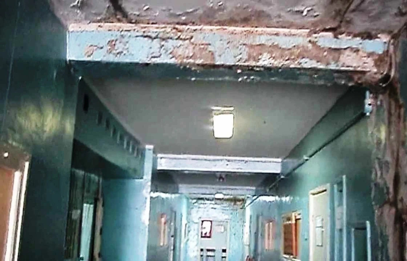 Жители Щелкино публикуют ужасающие фото местной поликлиники