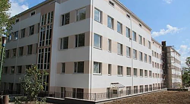 Городская больница Севастополя: главный врач новый, проблемы старые
