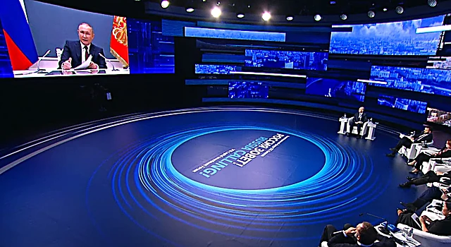 Путин поручил разработать план по борьбе со штаммом «Омикрон»