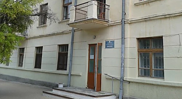 В Севастополе больницей руководила целая семья