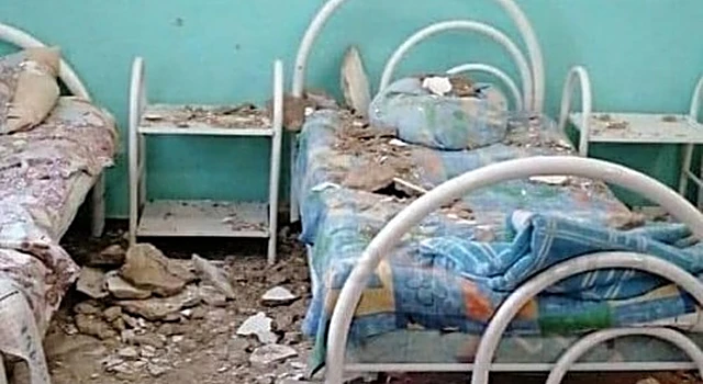 В Краснодарском крае на ребенка рухнул потолок в хирургическом отделении больницы/
