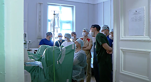В Севастополе провели лазерное удаление аденомы предстательной железы