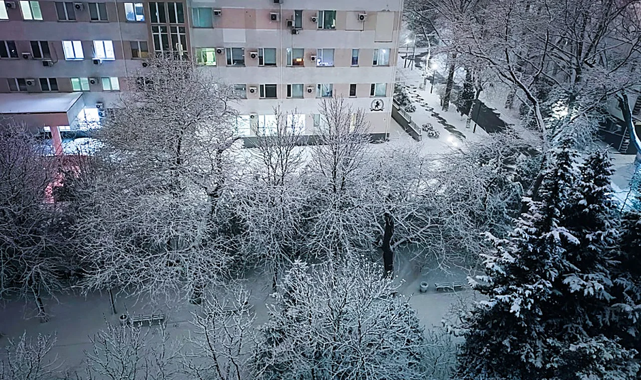 Первый снег в Севастополе