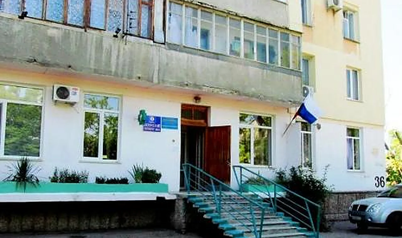 В Севастополе врачи женской консультации №2 водят пациенток за нос?