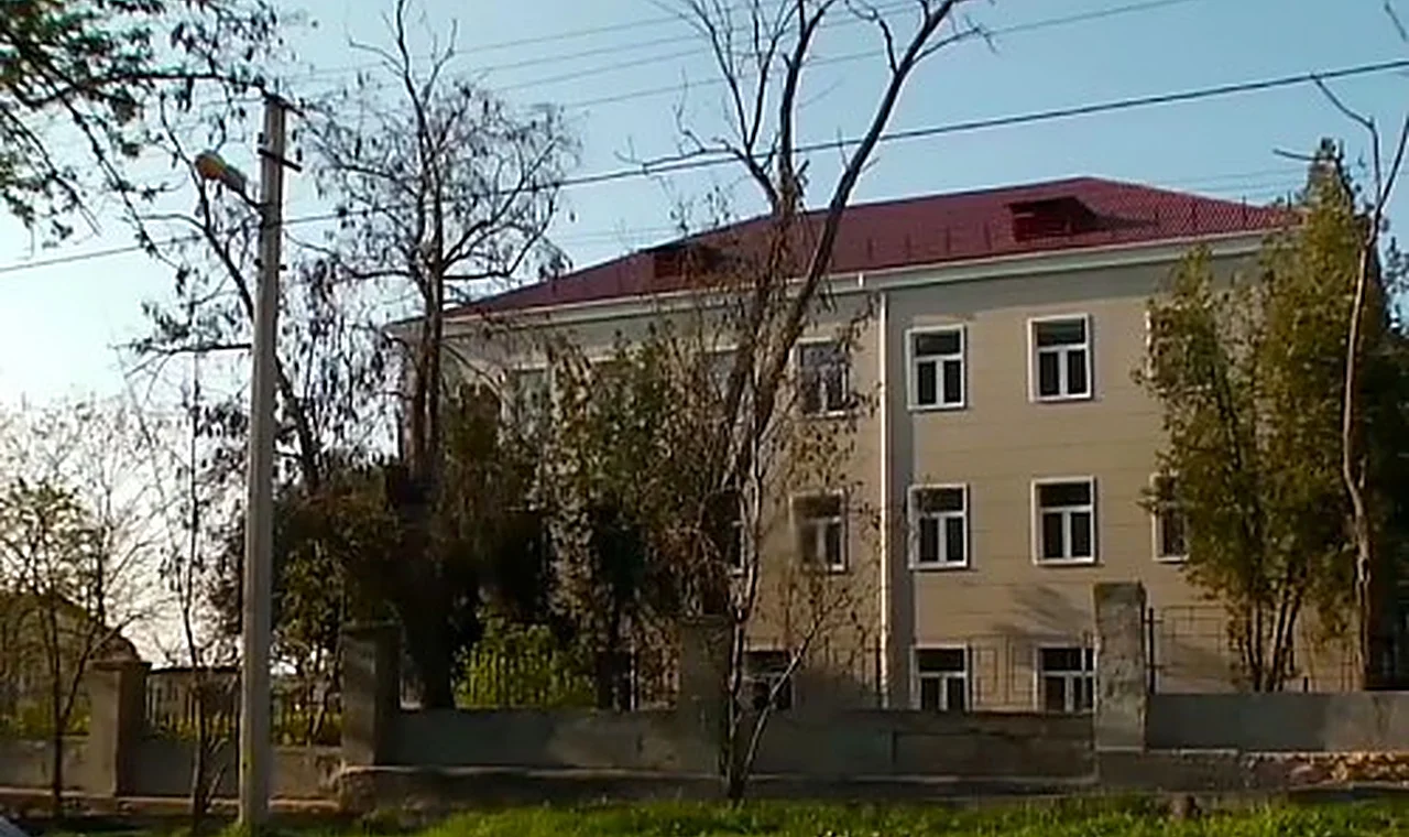 109 человек оказались закрытыми в севастопольской больнице из-за COVID-19