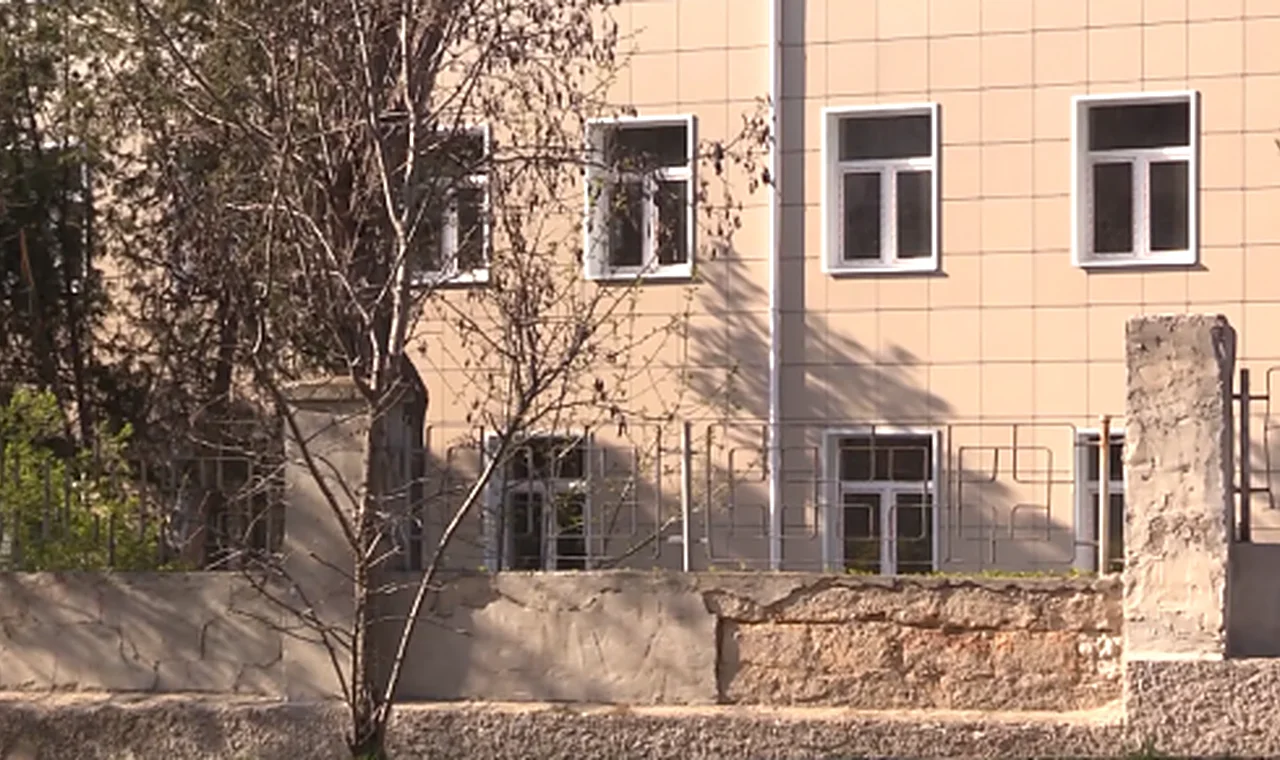 Что происходит в закрытой на карантин севастопольской больнице