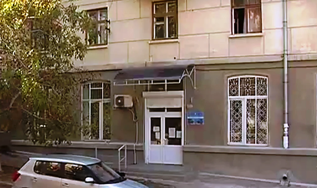 В Севастополе собирают подписи против ликвидации стоматологической поликлиники №2