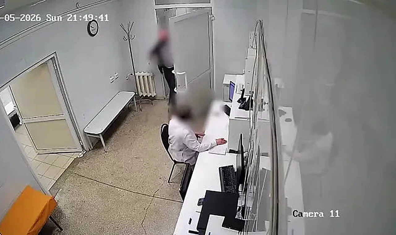 Муж пациентки избил медсестру в больнице Орска
