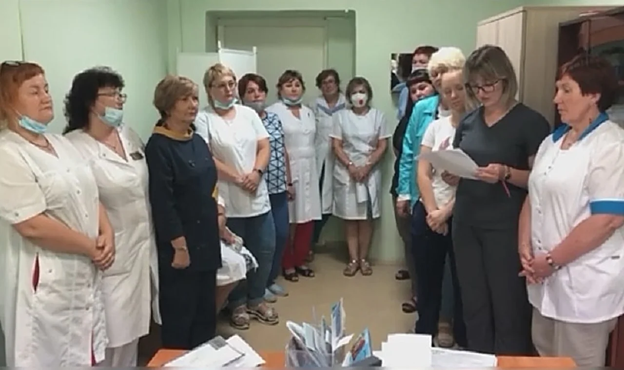 Скандал в Шелеховской ЦРБ: врачи требуют уволить главного врача