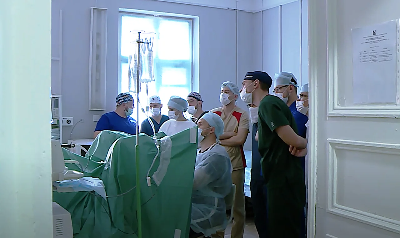 В Севастополе провели лазерное удаление аденомы предстательной железы