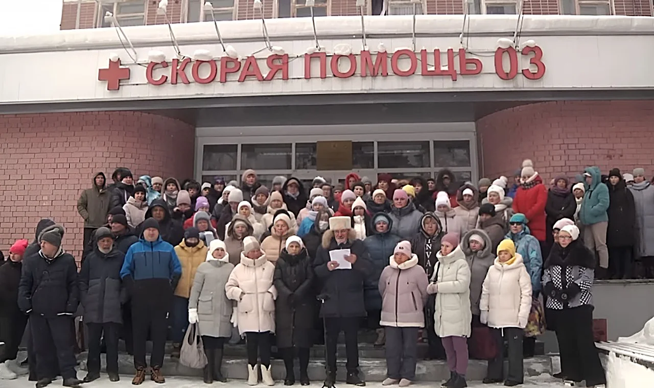 Медики Северска пожаловались Путину на обман с зарплатами и премиями