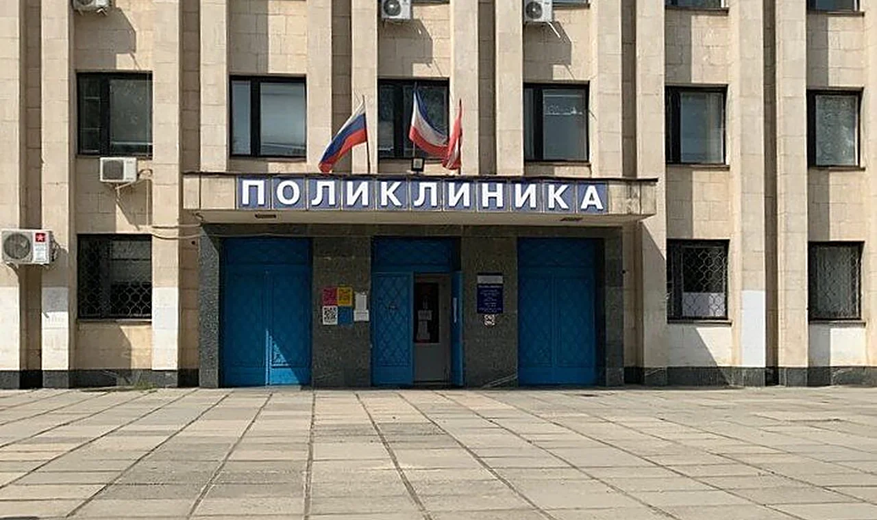 Минздрав Крыма вынес на обсуждение присоединение Керченской городской стоматологии к горбольнице