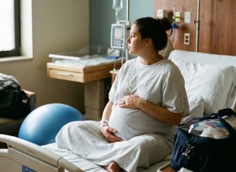 Трагедия в московском роддоме: Депздрав уволил медиков после смерти роженицы и ребенка