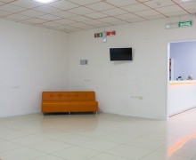 Клиника "МиР"- холл левого крыла