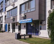 Входная группа медицинского центра