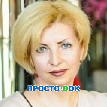На фото Бархатова Наталья Ивановна