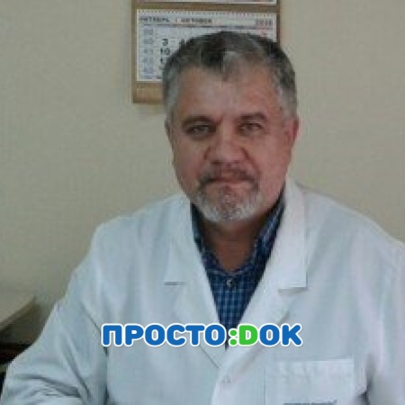 На фото Михайлюк Петр Иванович