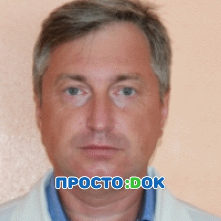 На фото Регеда Роман Александрович