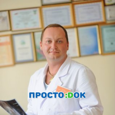 На фото Свирский Александр Александрович
