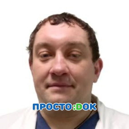 На фото Ткаченко Павел Викторович