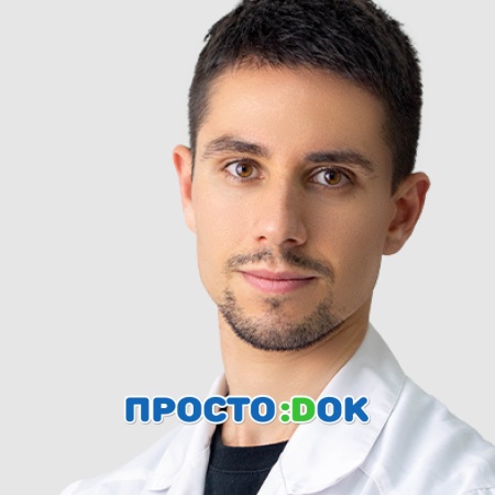 На фото Гончаров Ярослав Григорьевич