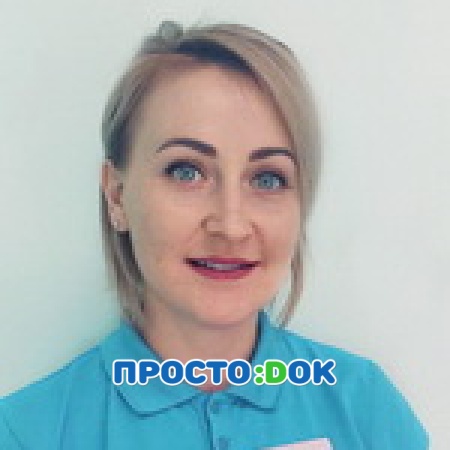 На фото Хоменко Людмила Анатольевна
