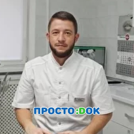 На фото Резников Сергей Михайлович