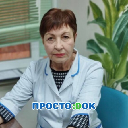 На фото Коханенко Тамара Васильевна