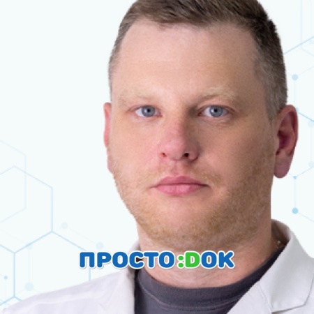 На фото Макеев Владимир Александрович