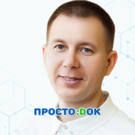 На фото Реутов Виктор Анатольевич