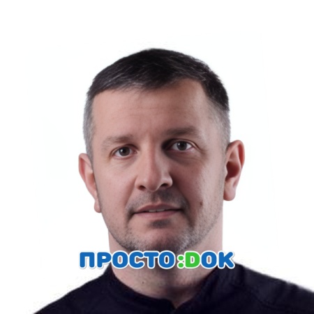 На фото Владимаренко Андрей Владимирович