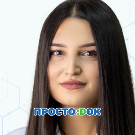 На фото Азизова Гульнара Леноровна