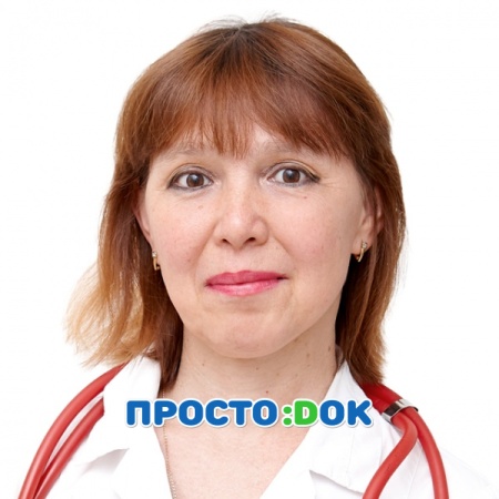 На фото Ачилова Зинора Усмановна