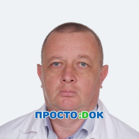 На фото Онищук Николай Александрович
