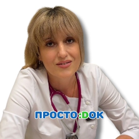 На фото Абгарова Нина Георгиевна