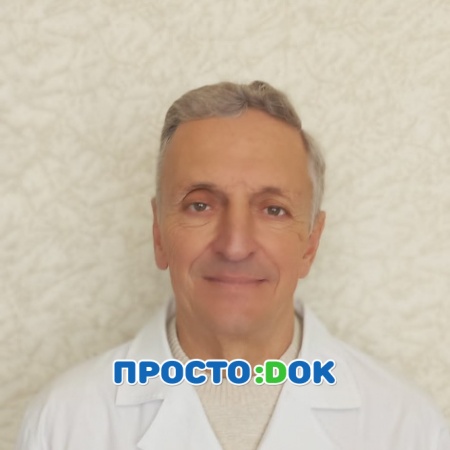 На фото Андрианов Сергей Иванович