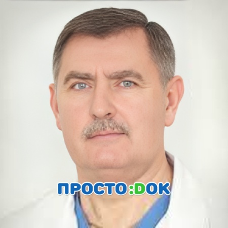 На фото Мацук Игорь Александрович