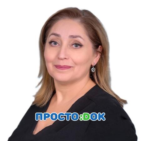 На фото Керимова Эмилия Диляверовна