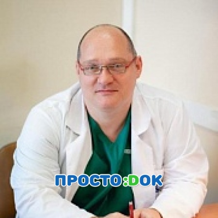 На фото Черников Сергей Александрович