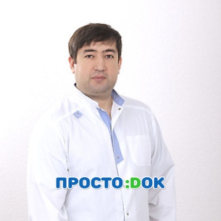 На фото Алиев Мурад Саркасиянович