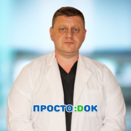 На фото Логутов Олег Михайлович