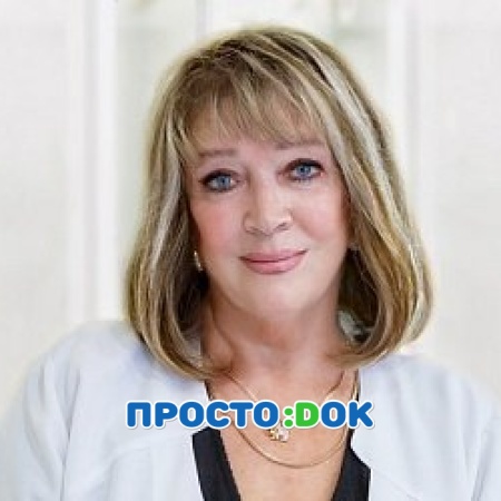 На фото Малькова Людмила Ивановна