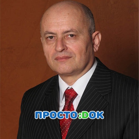 На фото Кушнир Григорий Матвеевич