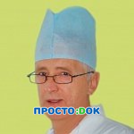 На фото Еременко Сергей Николаевич