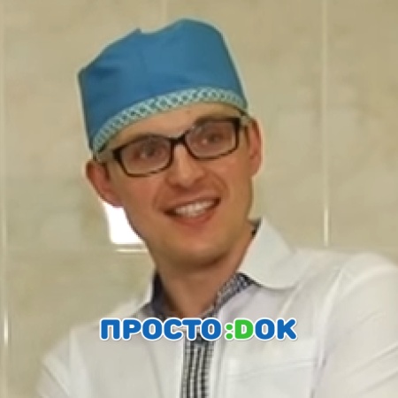 На фото Мельничук Игорь Валентинович