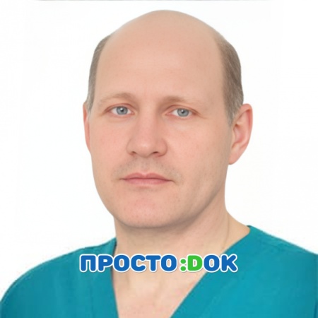 На фото Шевченко Сергей Леонидович