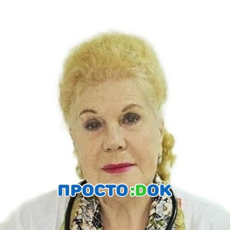 На фото Лазарева Евгения Георгиевна