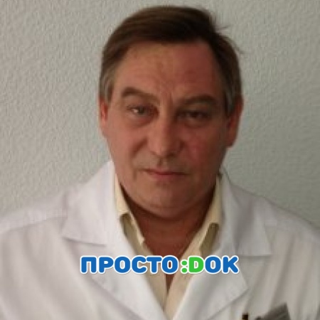 На фото Агеев Александр Алимович