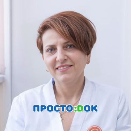 На фото Алиева Элизара Диляверовна